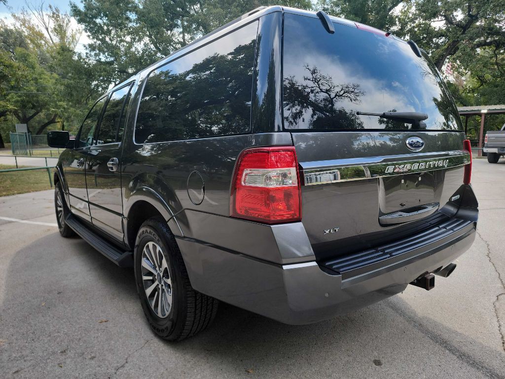 2017 Ford Expedition Image 5