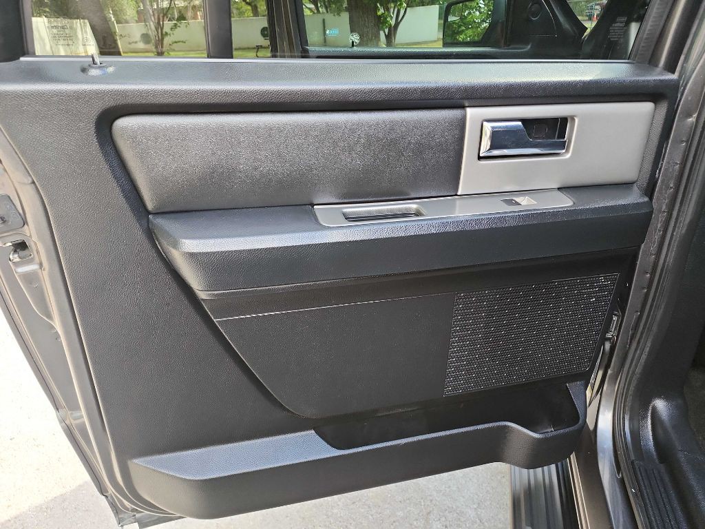 2017 Ford Expedition Image 30