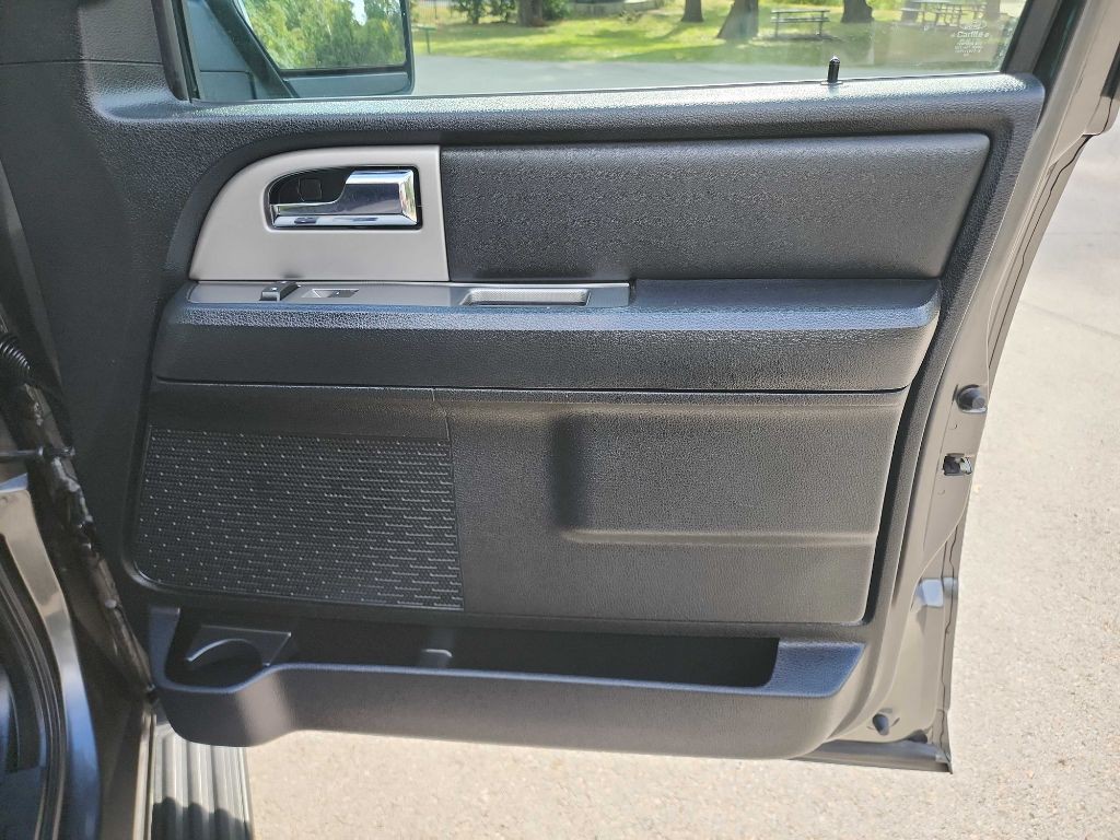 2017 Ford Expedition Image 35
