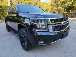 Image for 2017 Chevrolet Suburban 1500 LT Z71 ID: 6930037