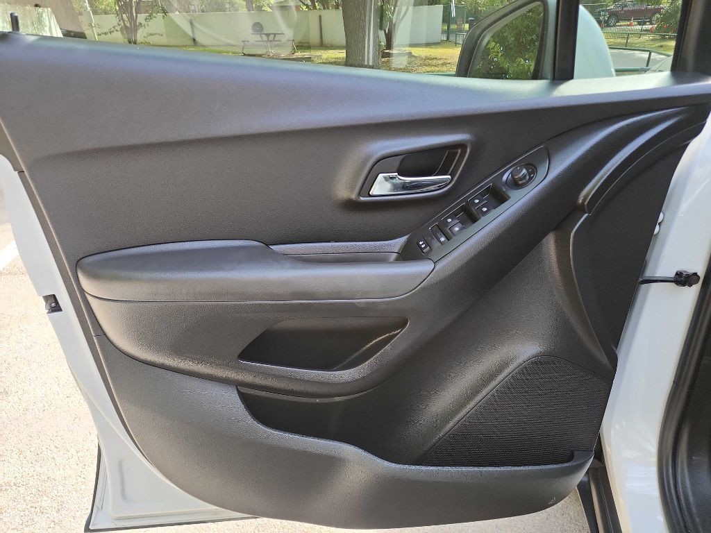 2018 Chevrolet Trax Image 12