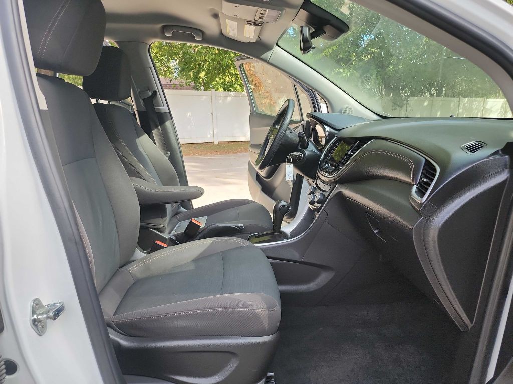 2018 Chevrolet Trax Image 30