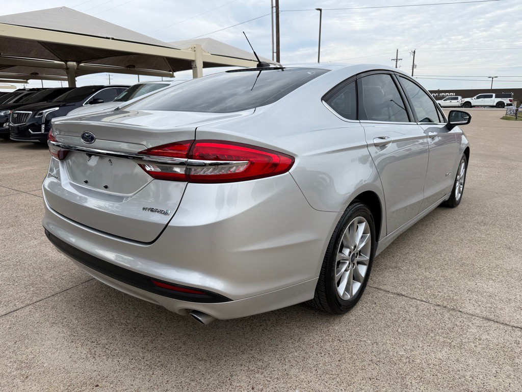 2017 Ford Fusion Image 7