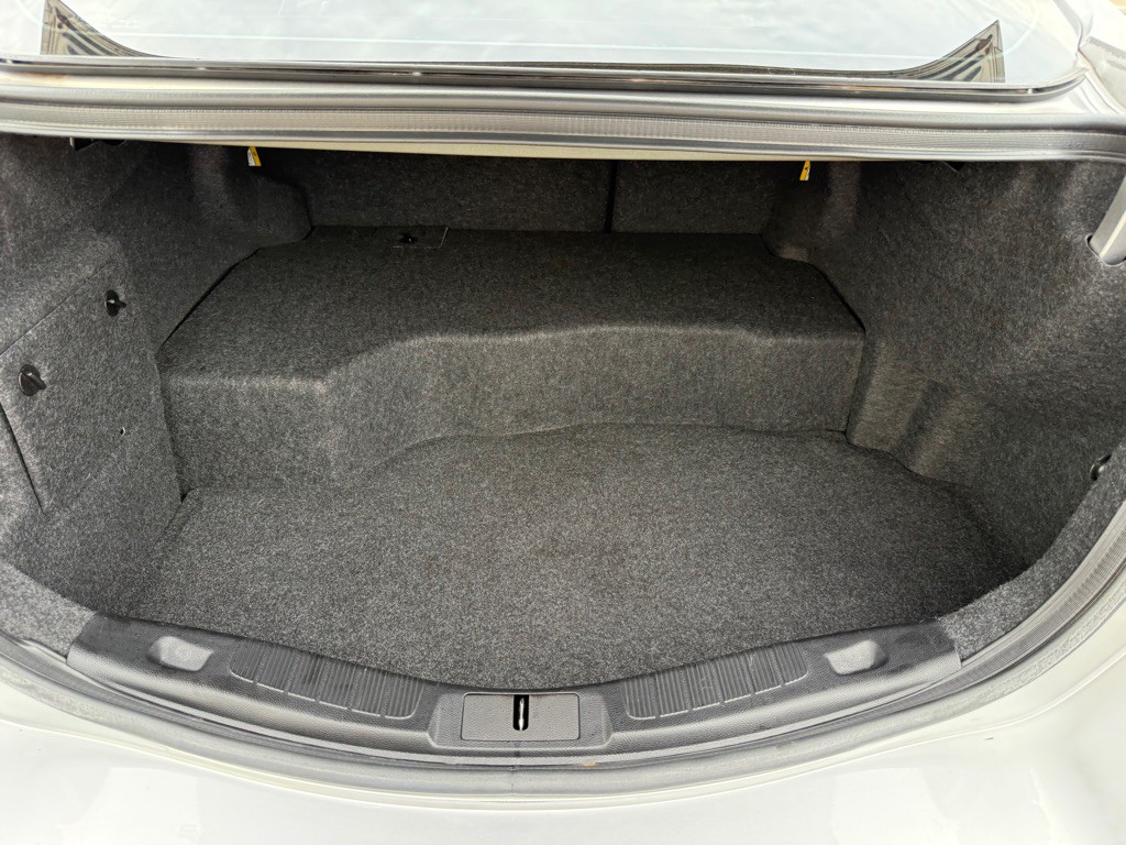 2017 Ford Fusion Image 18