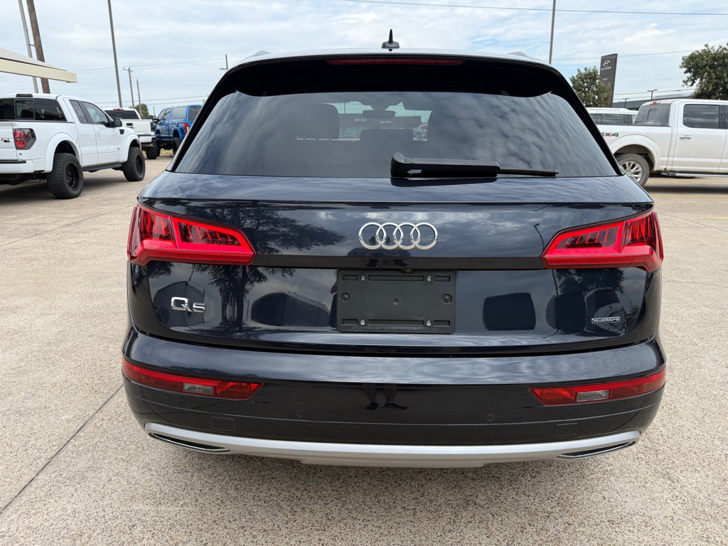 2020 Audi Q5 Image 6