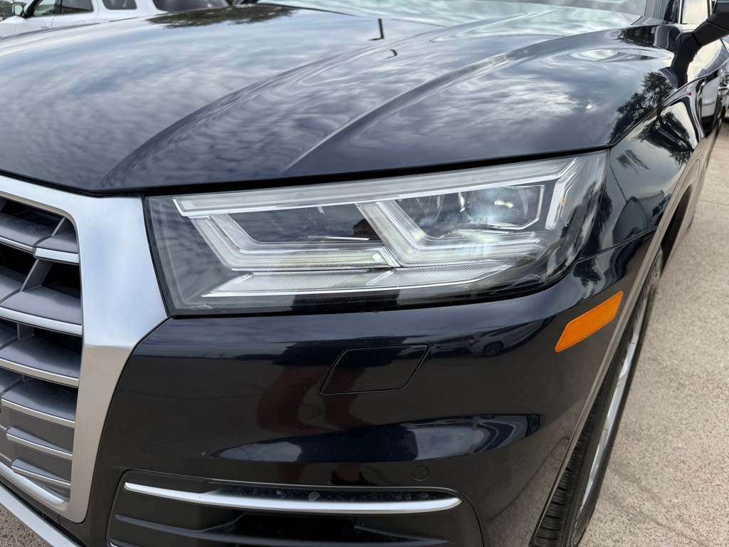 2020 Audi Q5 Image 12