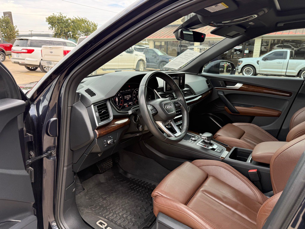 2020 Audi Q5 Image 14