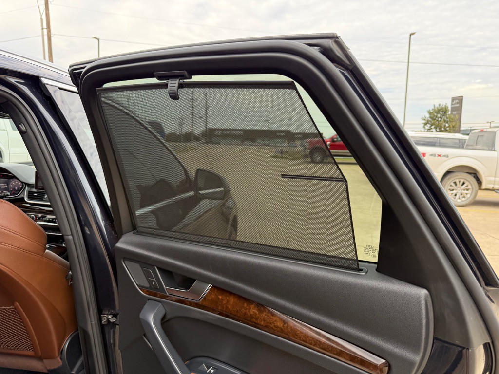 2020 Audi Q5 Image 27
