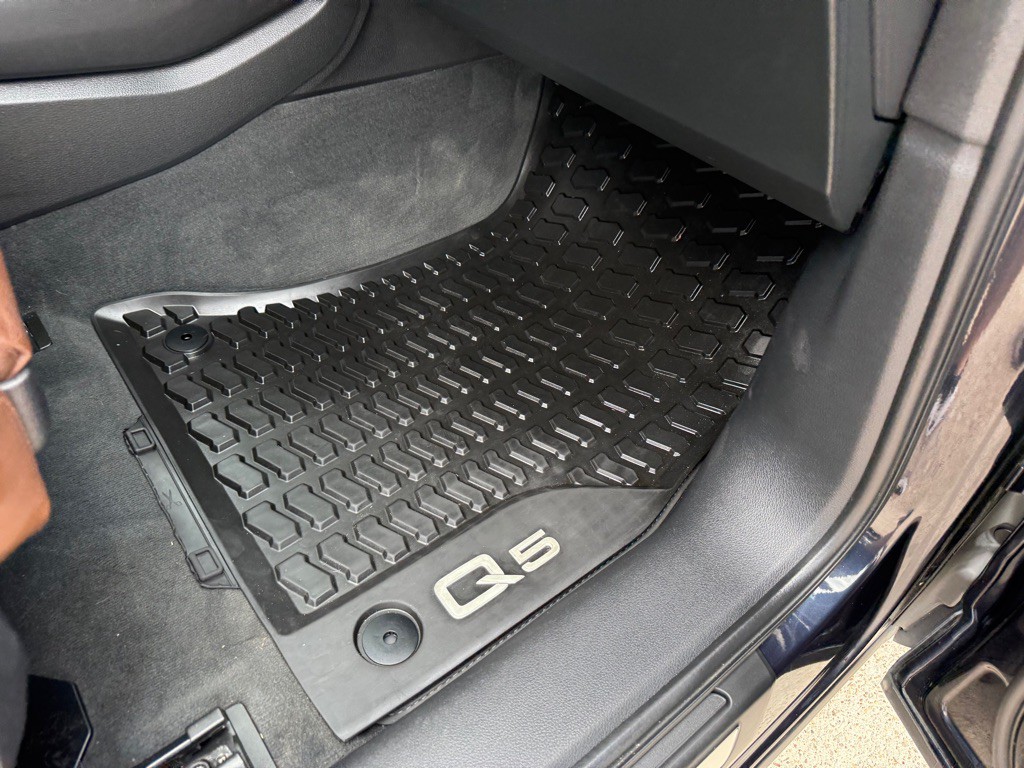 2020 Audi Q5 Image 28