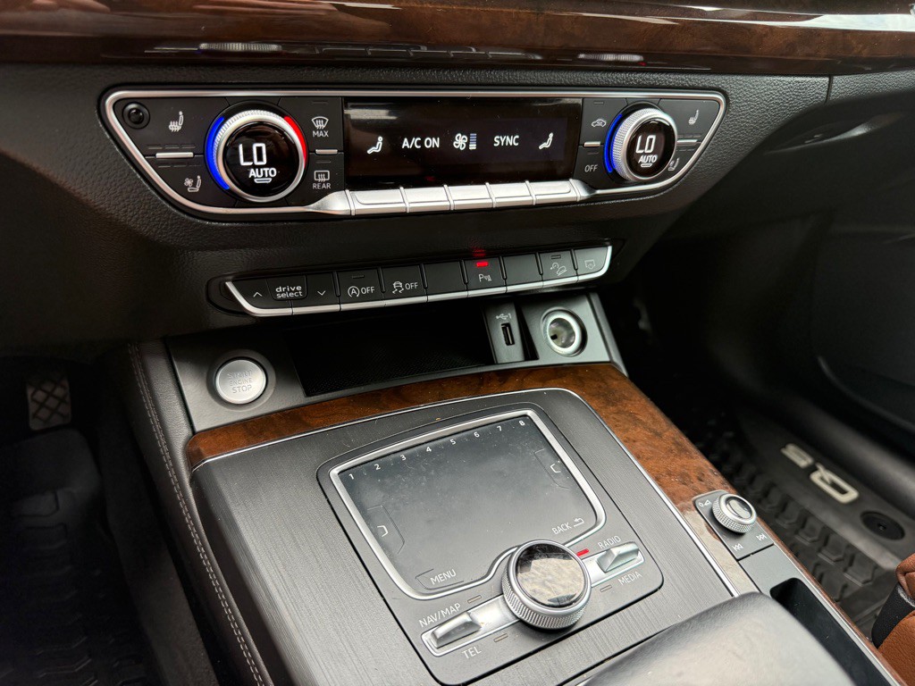 2020 Audi Q5 Image 33
