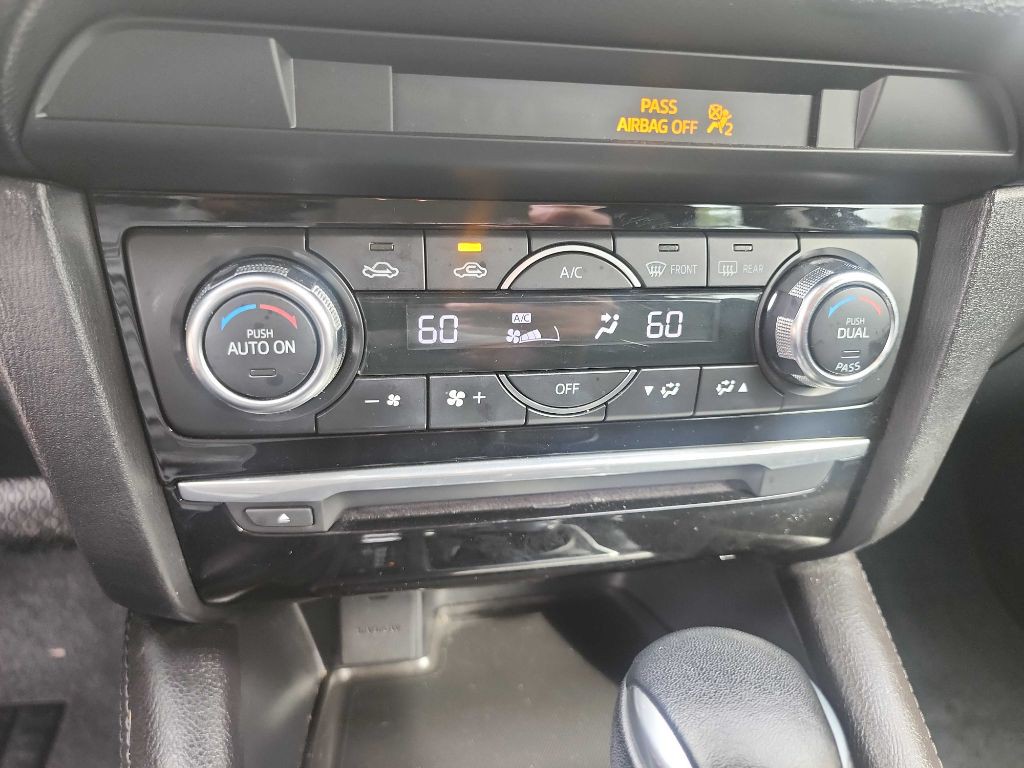 2017 Mazda Mazda6 Image 21