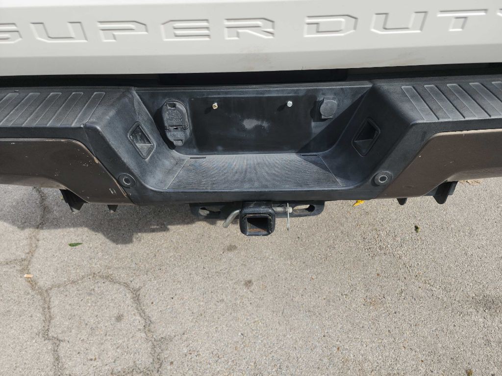 2017 Ford F-250 Image 8