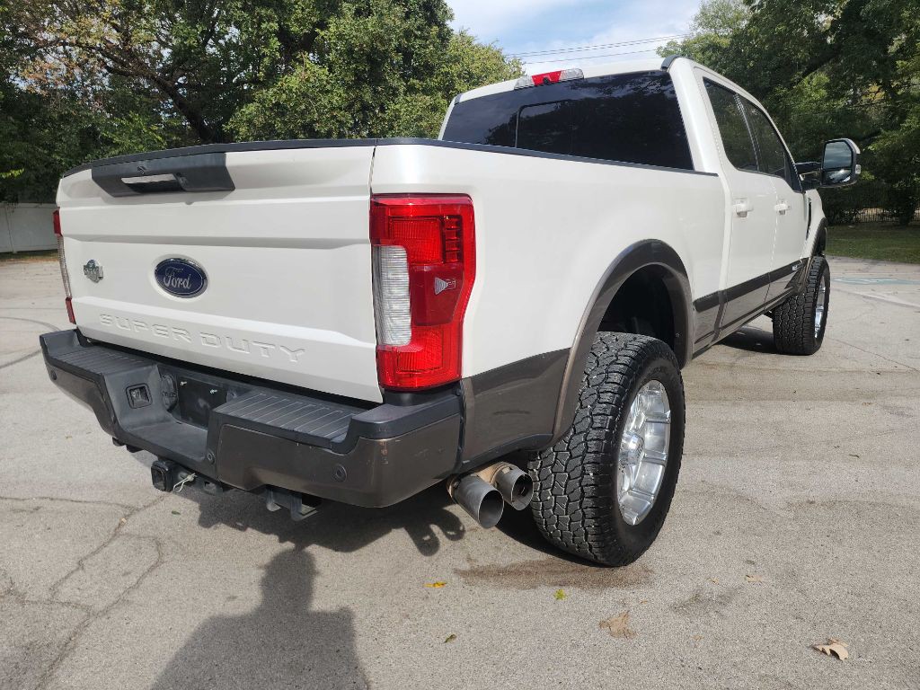 2017 Ford F-250 Image 13