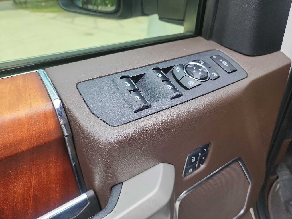 2017 Ford F-250 Image 20
