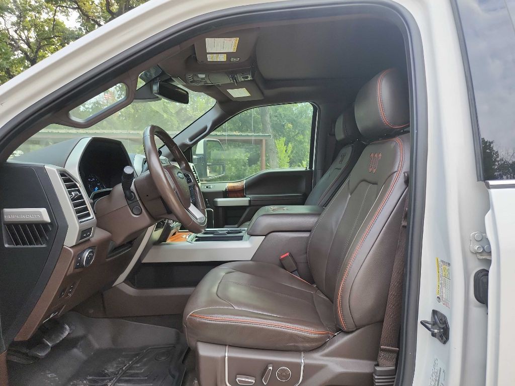 2017 Ford F-250 Image 22