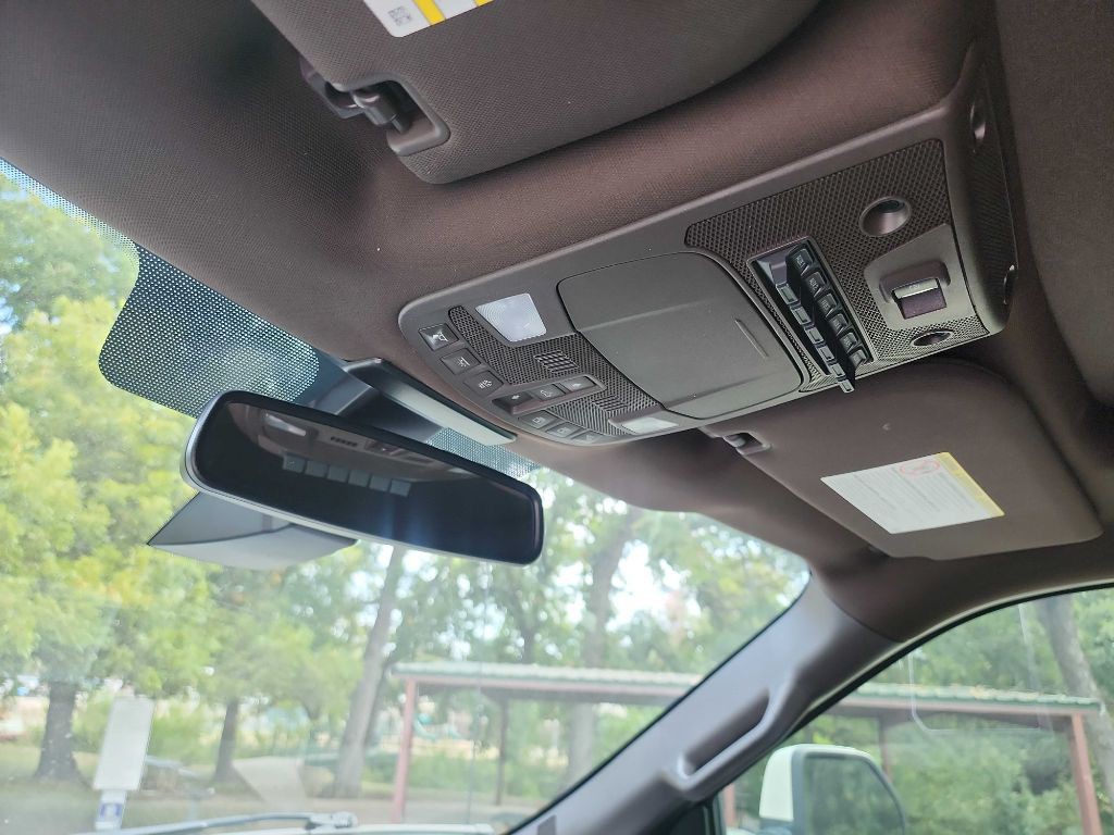 2017 Ford F-250 Image 29