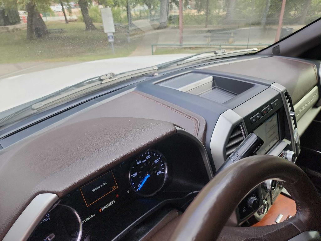 2017 Ford F-250 Image 30