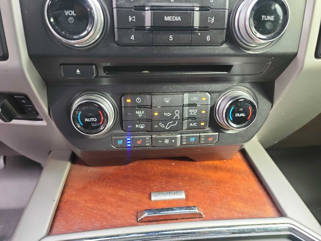 2017 Ford F-250 Image 33