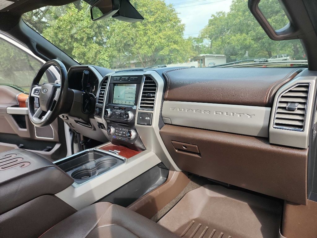 2017 Ford F-250 Image 45