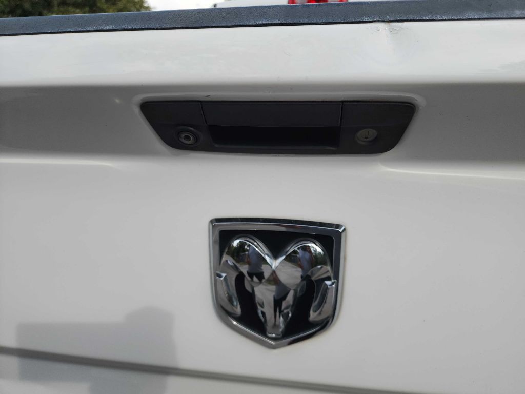 2014 RAM 2500 Image 8