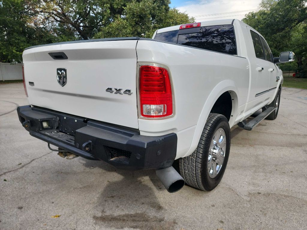 2014 RAM 2500 Image 11