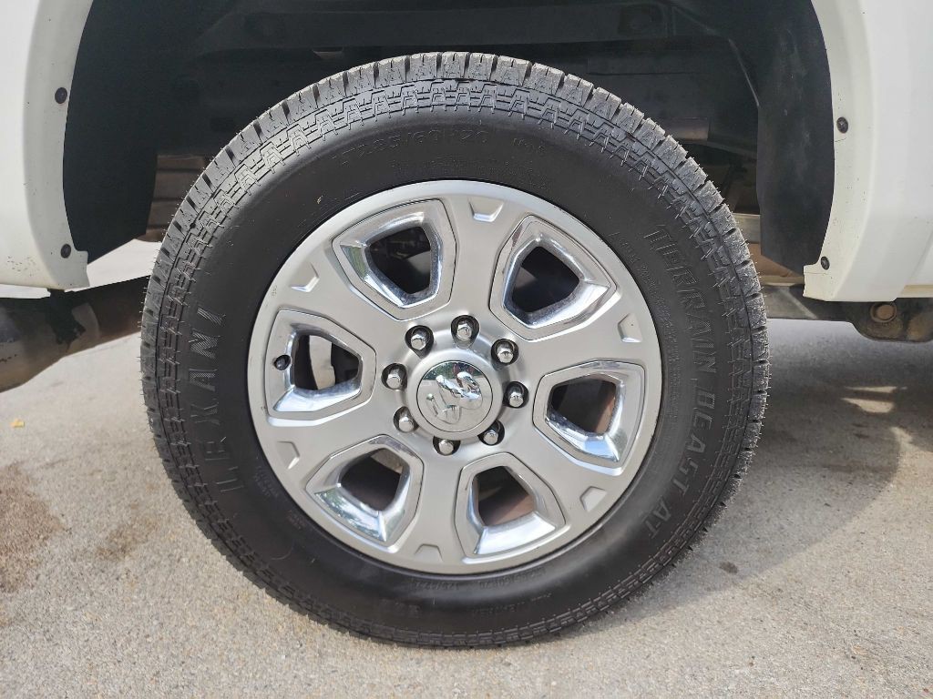 2014 RAM 2500 Image 14