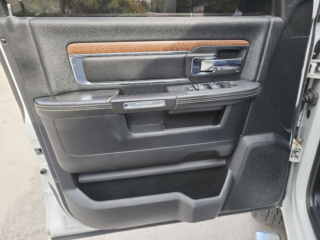 2014 RAM 2500 Image 15