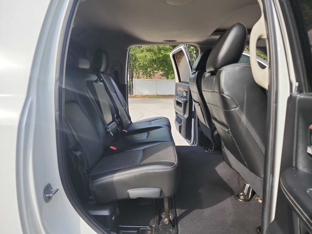 2014 RAM 2500 Image 36