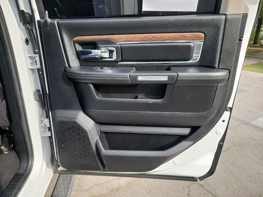 2014 RAM 2500 Image 38