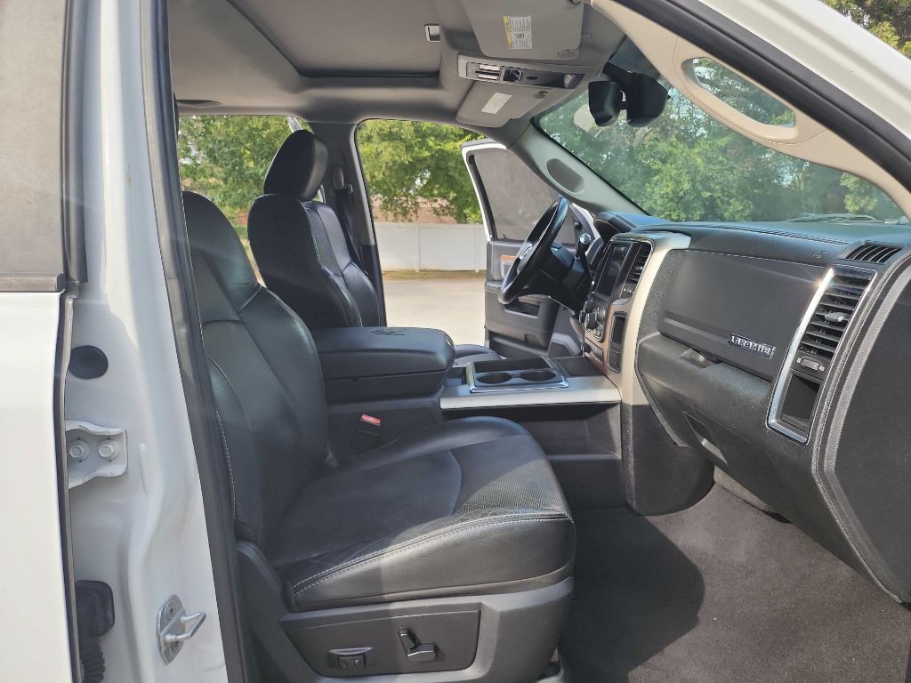 2014 RAM 2500 Image 40