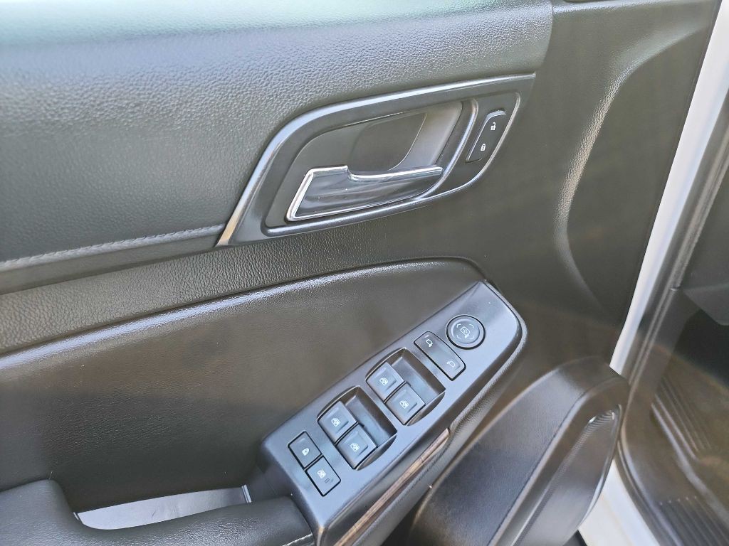 2019 Chevrolet Tahoe Image 14