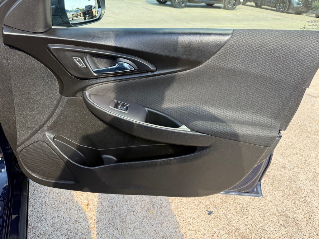 2018 Chevrolet Malibu Image 22