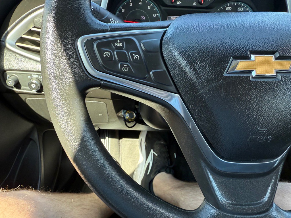 2018 Chevrolet Malibu Image 25