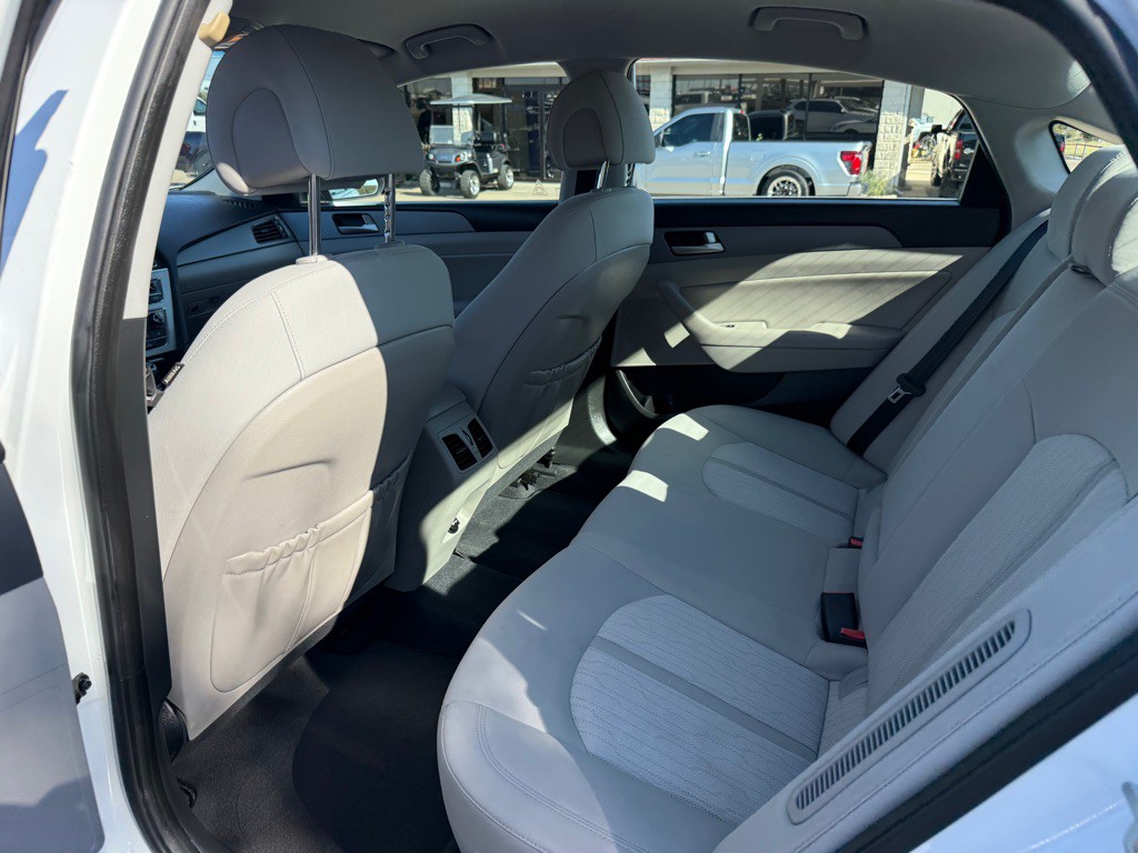 2017 Hyundai Sonata Image 14