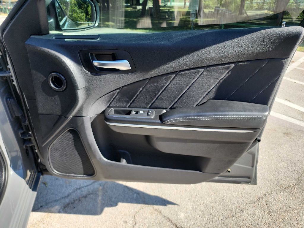 2019 Dodge Charger Image 31
