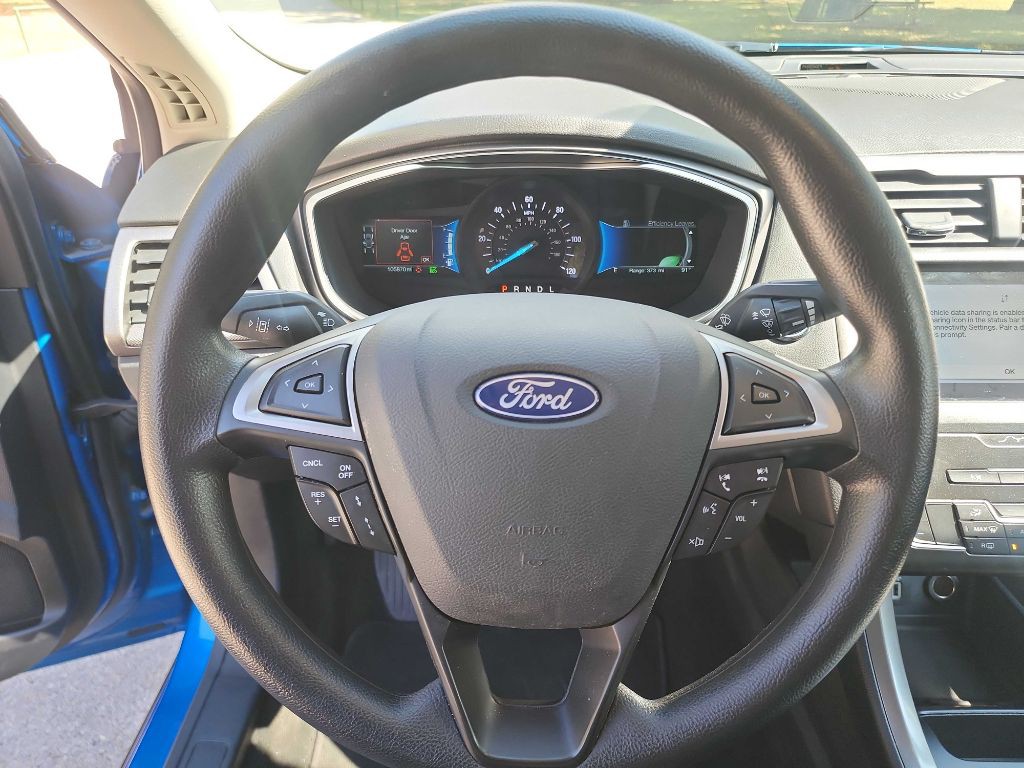 2019 Ford Fusion Image 18