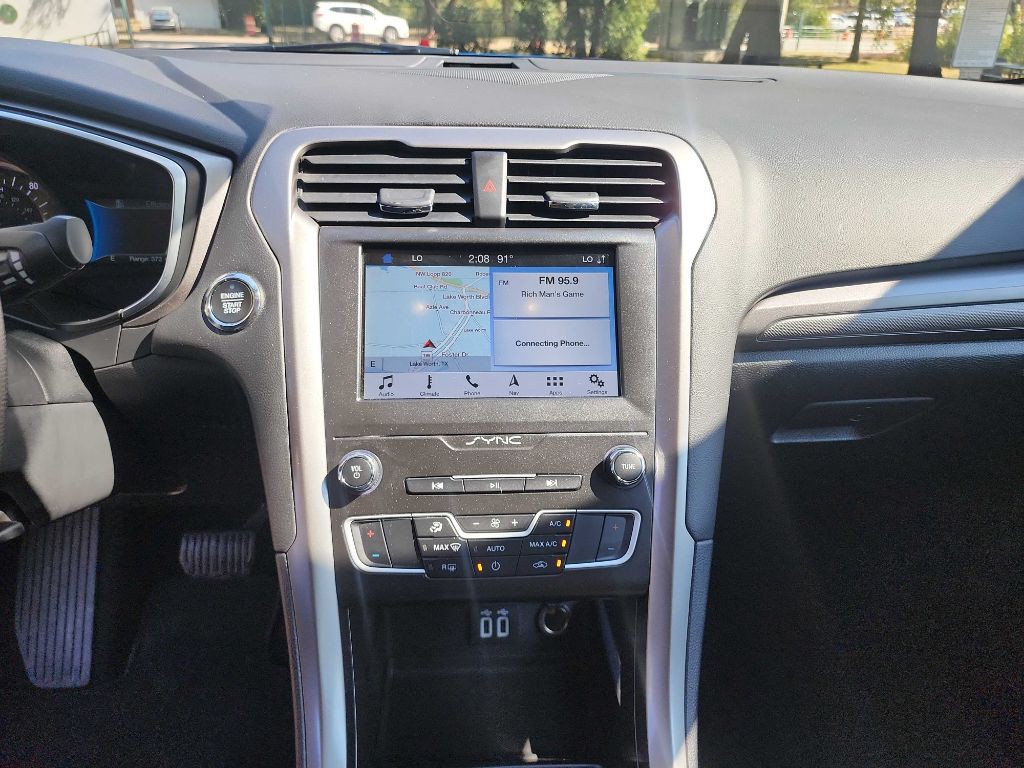 2019 Ford Fusion Image 23