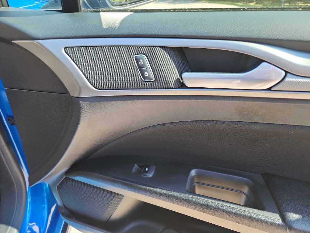 2019 Ford Fusion Image 36