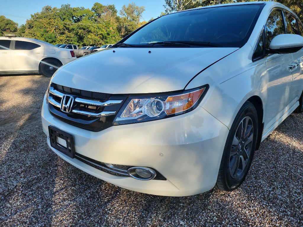 2015 Honda Odyssey Image 4