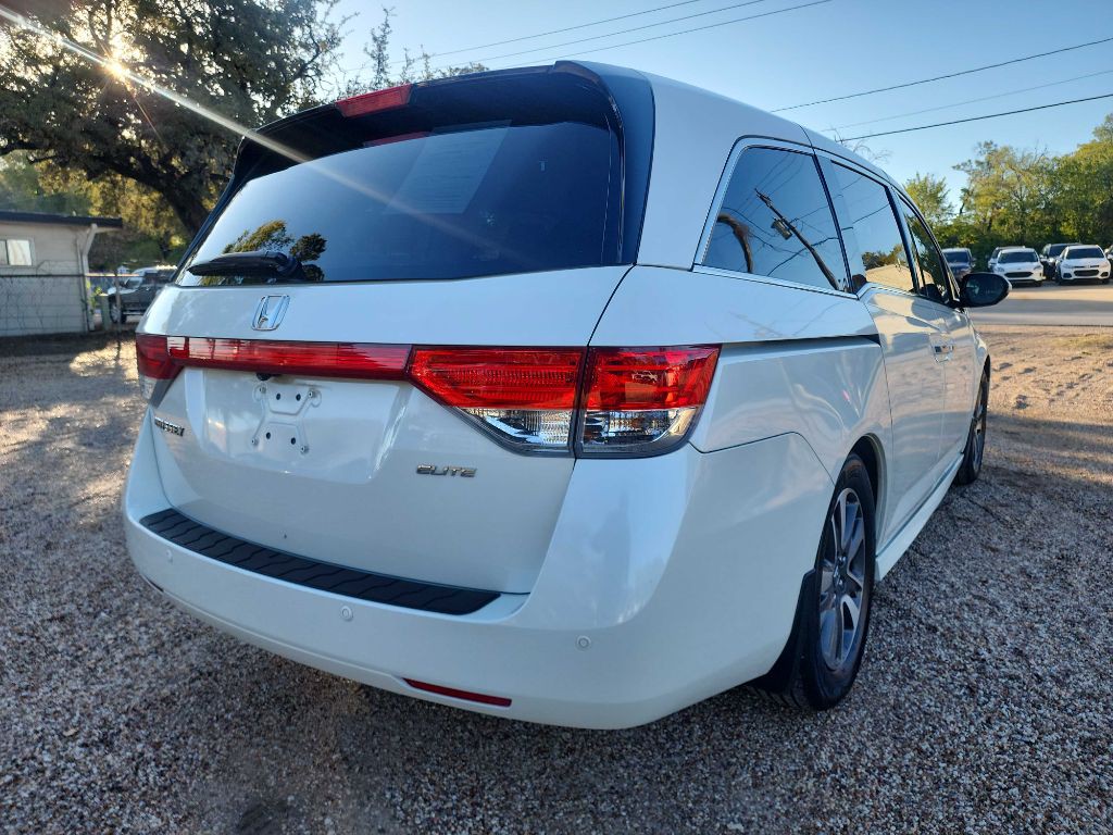 2015 Honda Odyssey Image 9