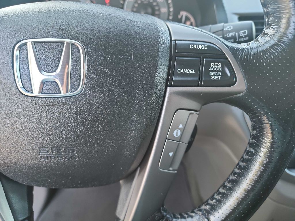 2015 Honda Odyssey Image 18