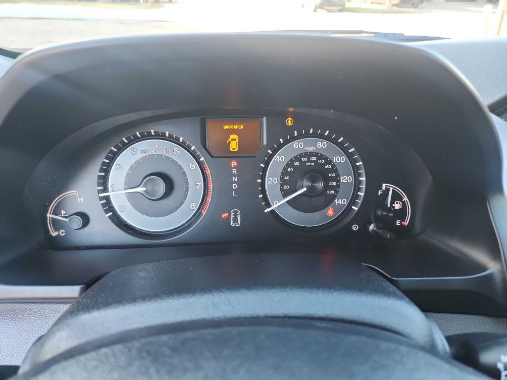 2015 Honda Odyssey Image 21