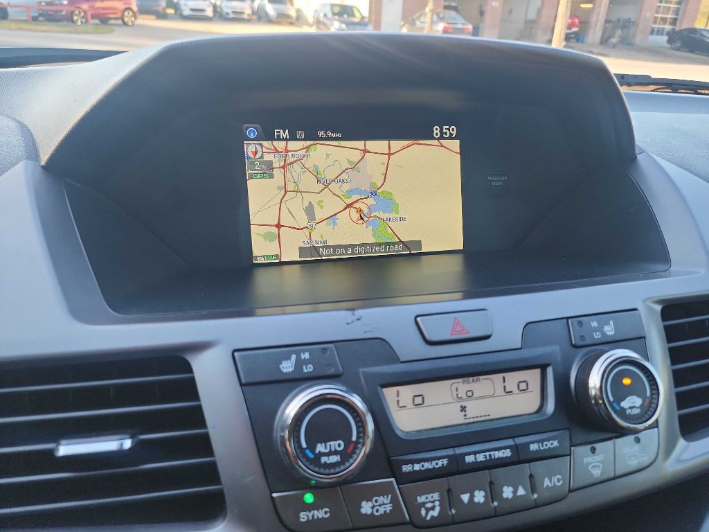 2015 Honda Odyssey Image 25