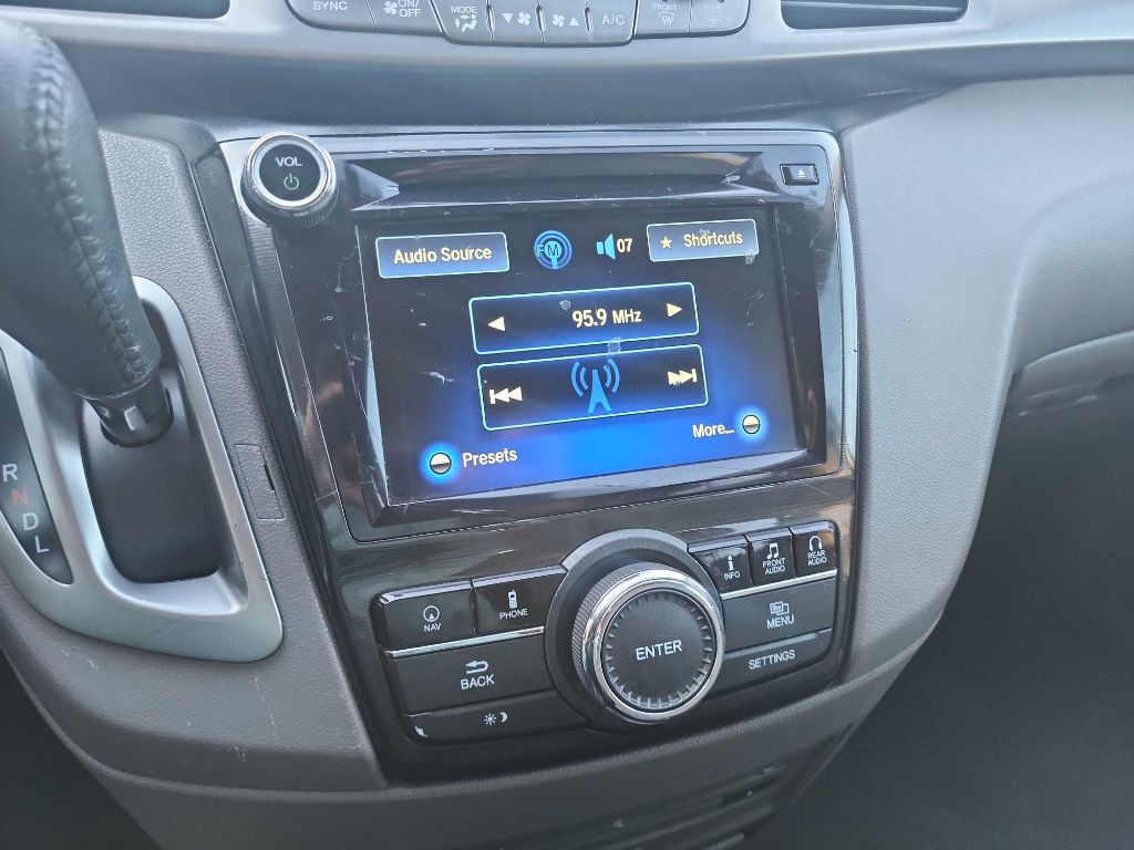 2015 Honda Odyssey Image 26