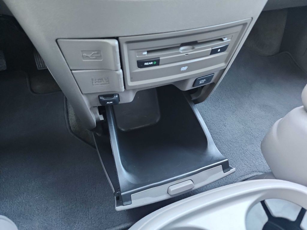 2015 Honda Odyssey Image 27