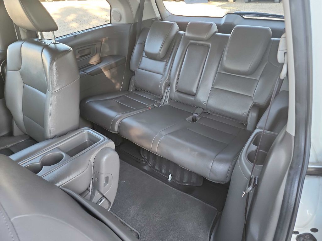 2015 Honda Odyssey Image 31
