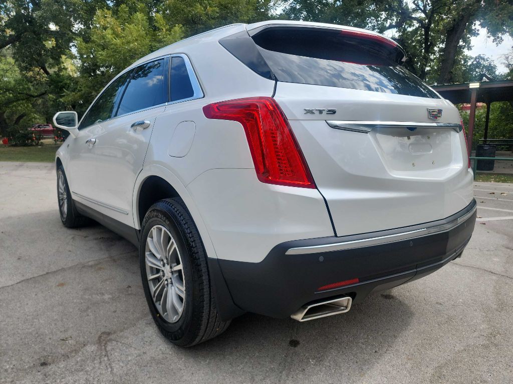 2017 Cadillac XT5 Image 6