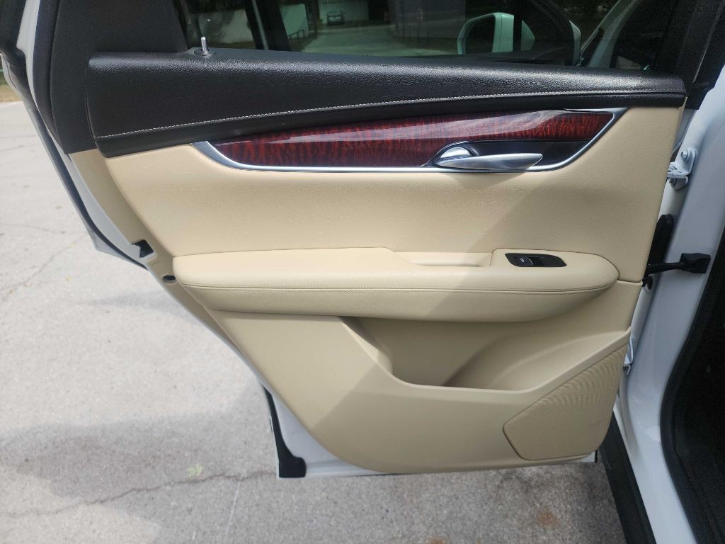 2017 Cadillac XT5 Image 29