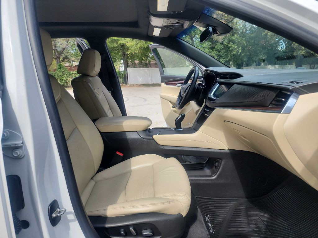2017 Cadillac XT5 Image 37