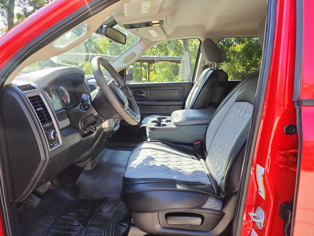 2016 RAM 2500 Image 17